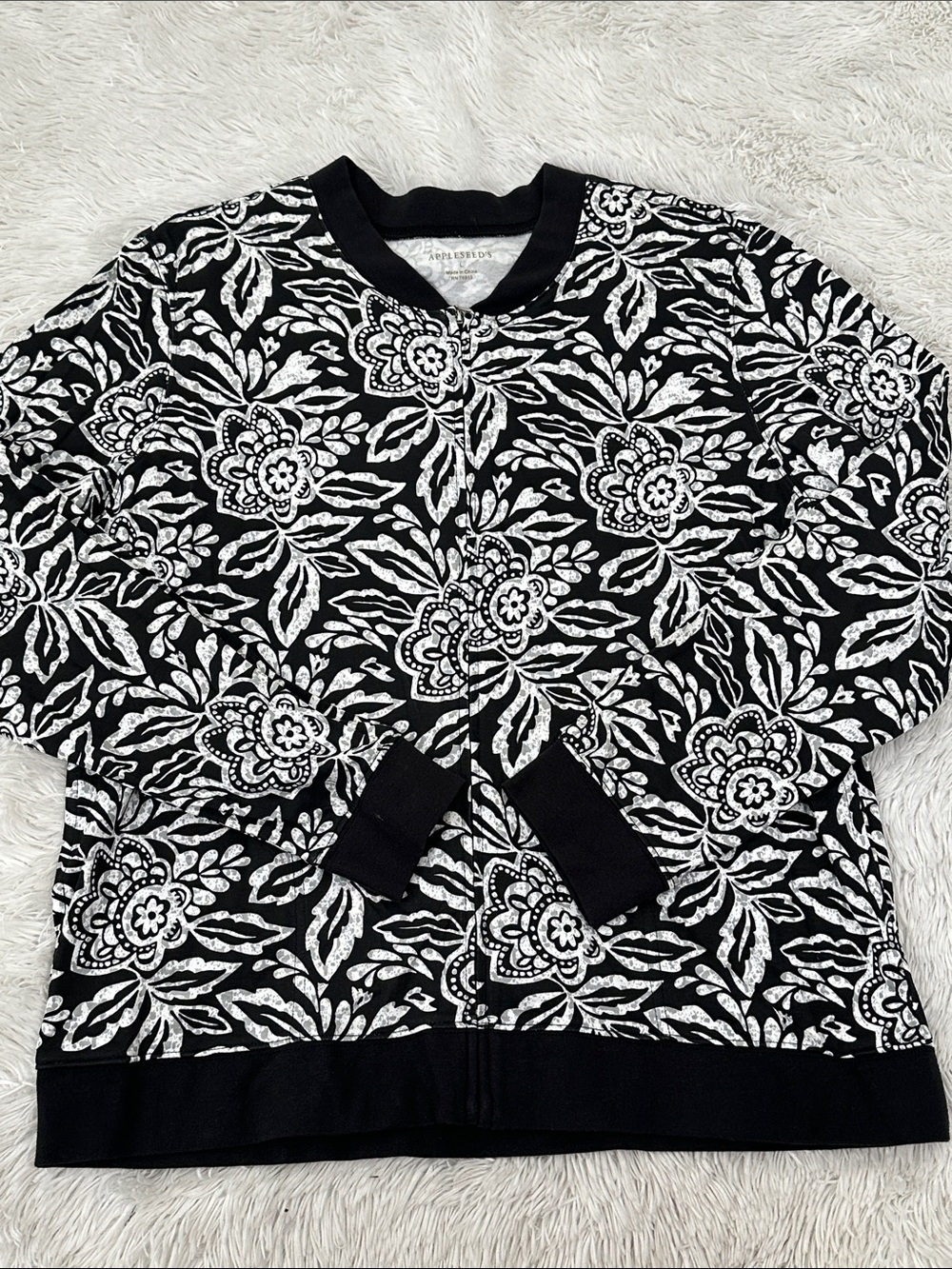 🥕 NWOT Appleseed’s  Zip Up Sweatshirt Jacket